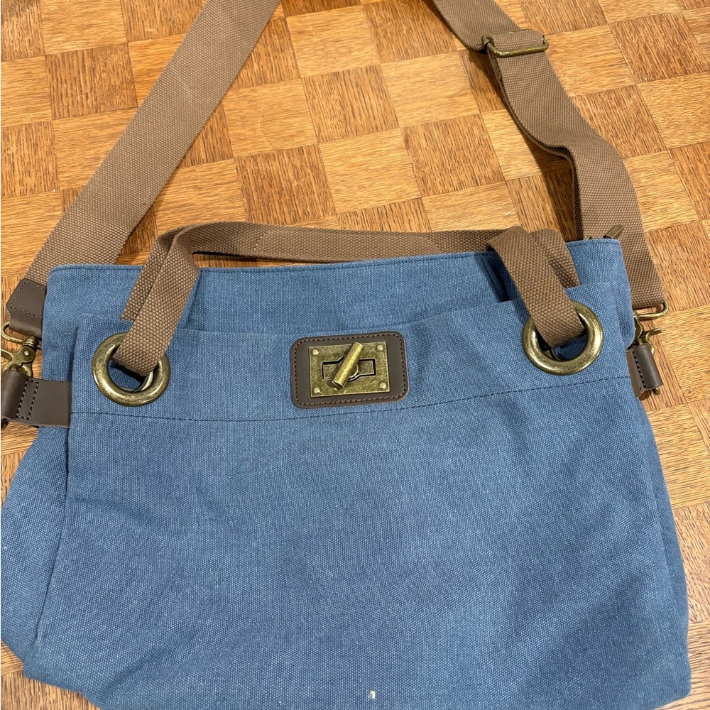 Zede Paris like new Elegant Blue Canvas Shoulder Bag with Brown Accents